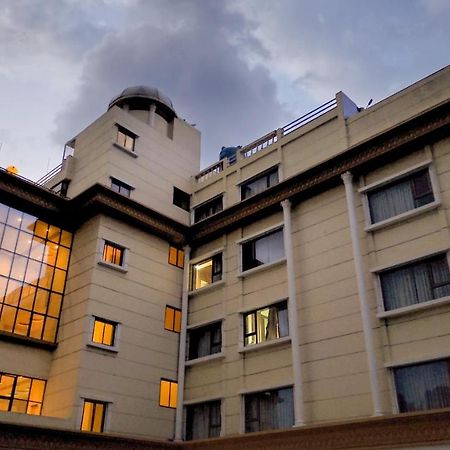 Hotel City Heart Shirdi Extérieur photo