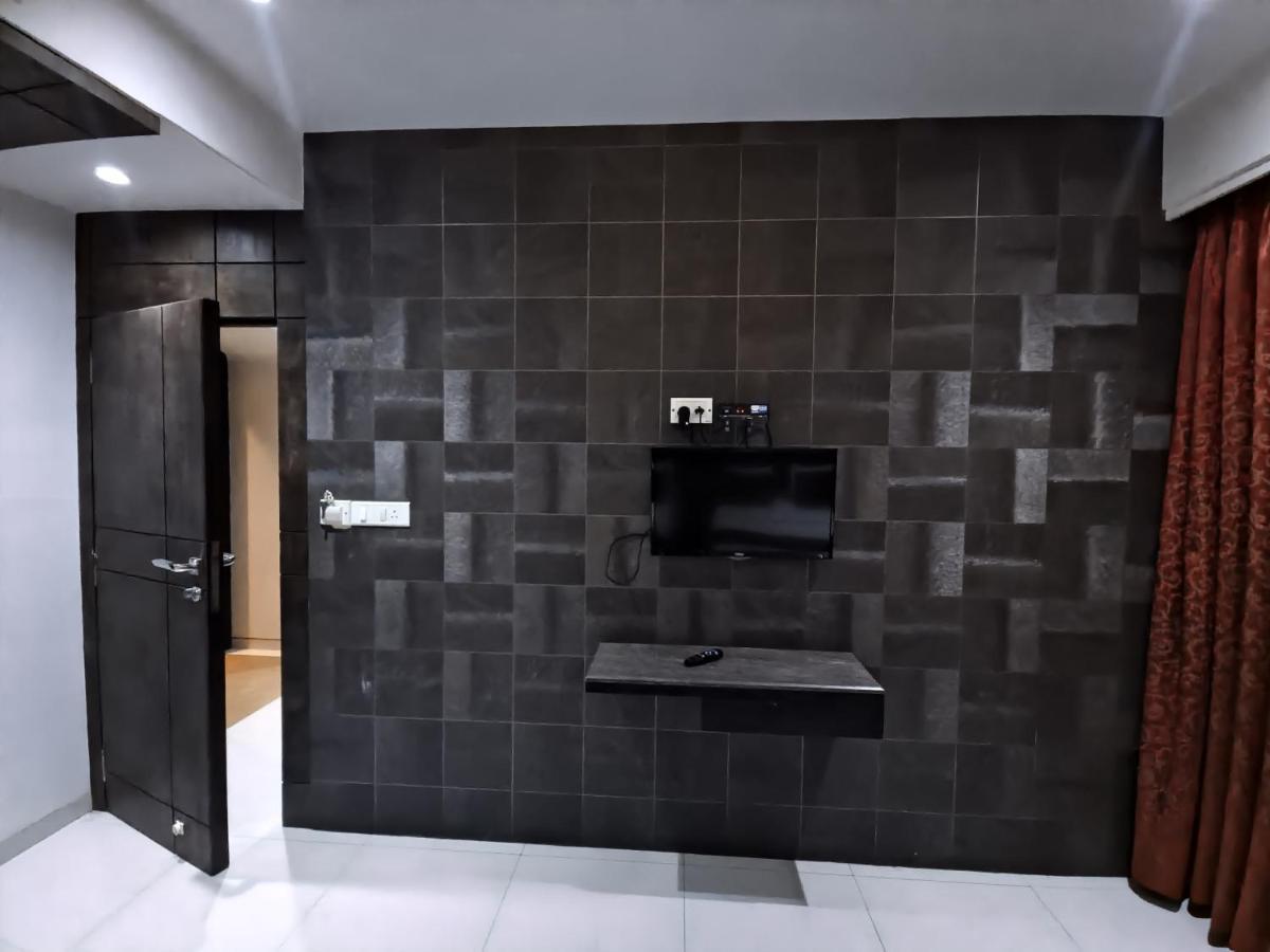 Hotel City Heart Shirdi Extérieur photo